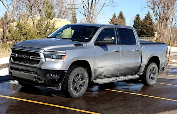 2022 ram 1500 front view