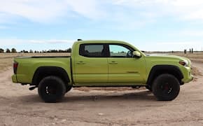2022 toyota tacoma trd pro full side view