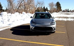 2023 Genesis GV60 front view