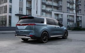 2023 Kia Carnival back view