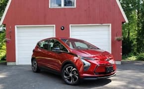 2023 Chevrolet Bolt color red front view