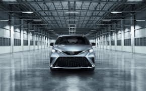 2023 Toyota Sienna front view