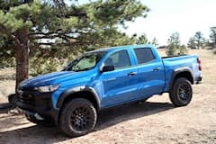 2023 Chevy Colorado front view