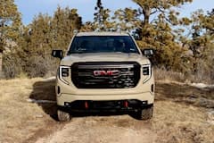 2023 GMC Sierra AT4X front view