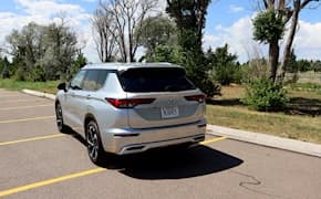 2022 Mitsubishi Outlander side and back view by Aaron Turpen