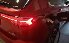 2024 Mitsubishi Outlander PHEV while charging