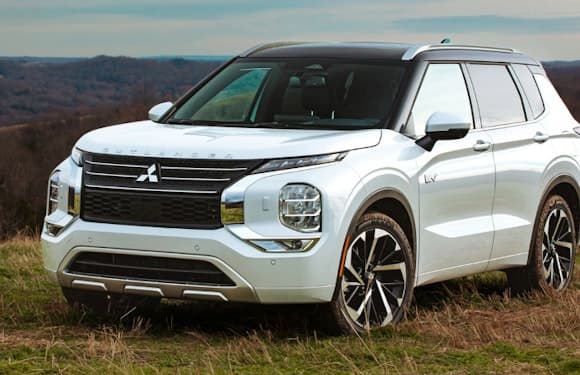 2024 Mitsubishi Outlander PHEV