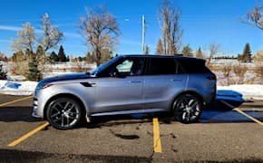 2023 Range Rover Sport side view