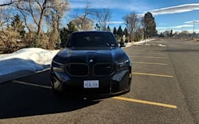 2023 BMW XM front view