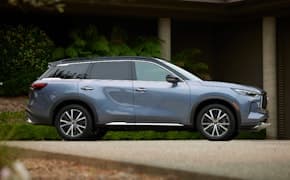 2024 Infiniti QX60 side view