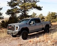 2024 GMC Sierra 2500 AT4X AEV