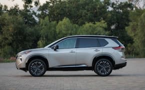 2024 Nissan Rogue side view