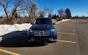 2024 Mercedes-Benz GLS 450 front view