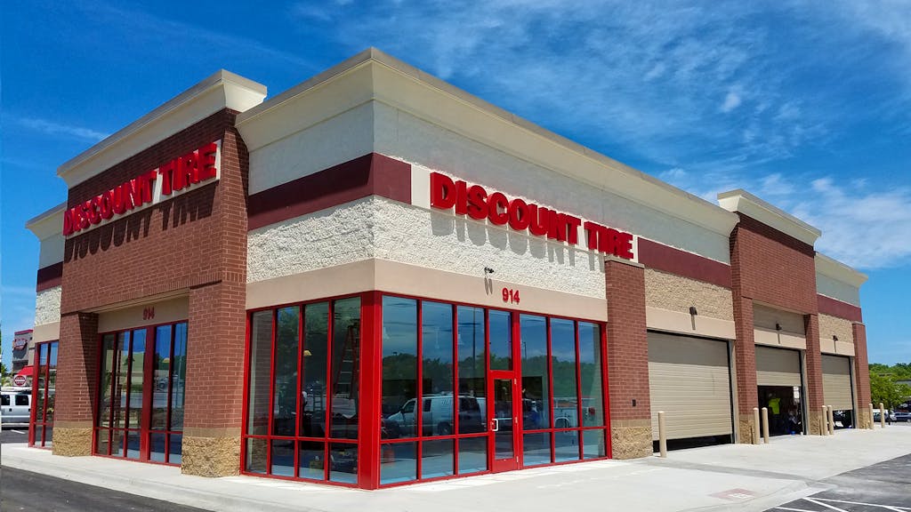 discount tire building