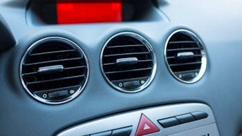 Air conditioner in car