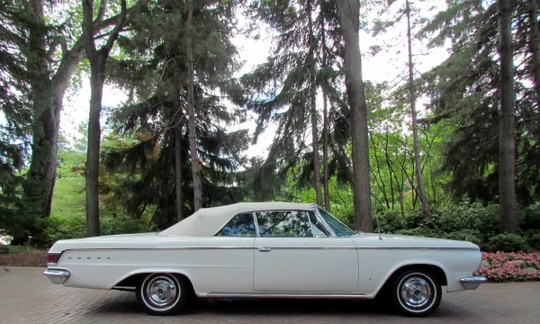 1964 Dodge Custom 880